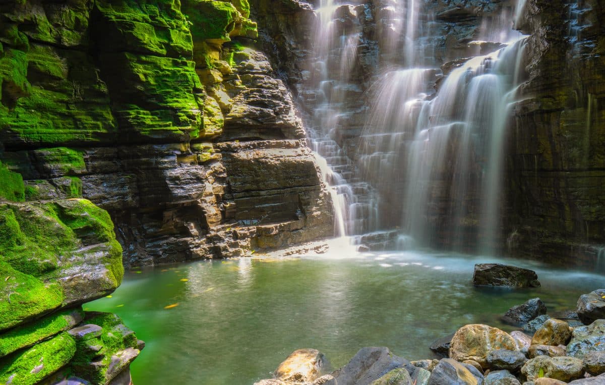 Cascada de Latas